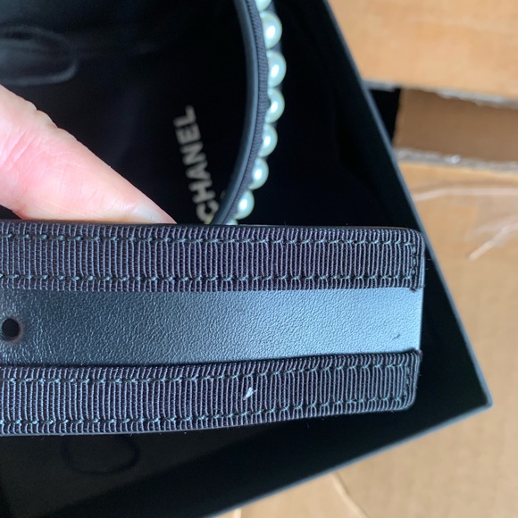 Authentic Chanel pearl belt size 70 - Picture 5 of 5